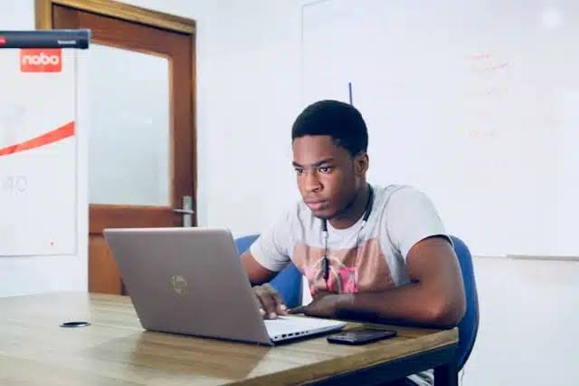 Entry Level Computer Engineering Salary Per Month In Nigeria