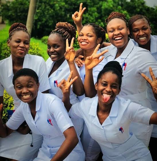 What Certificate Does The School of Nursing Offer in Nigeria?