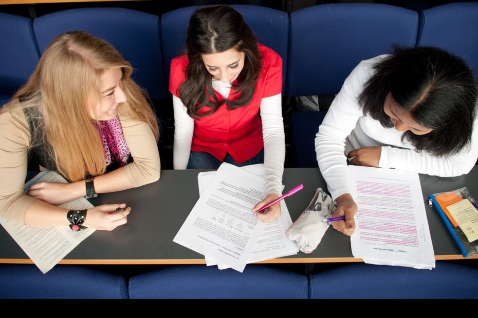 Foundation Courses in UK