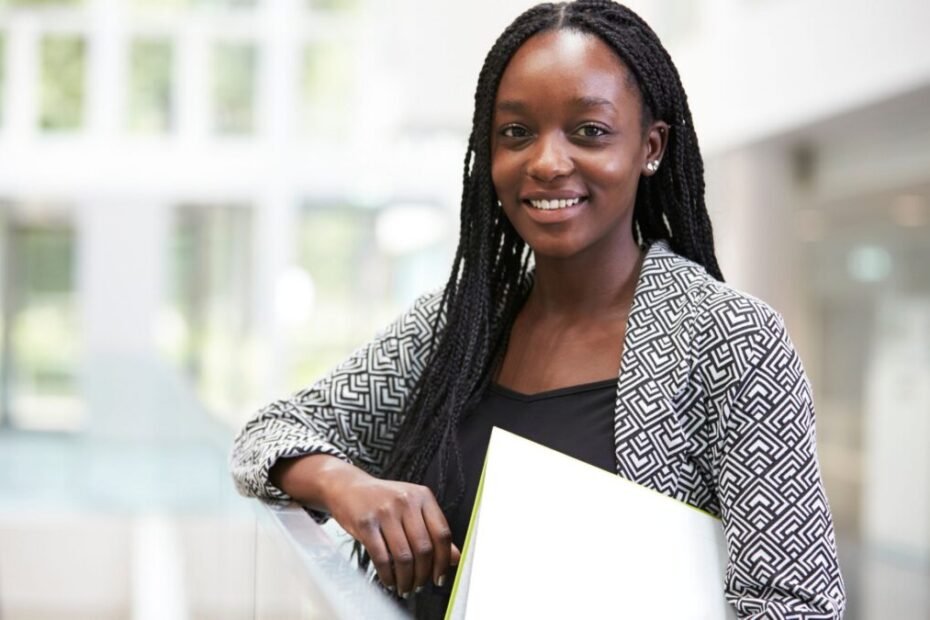 Study Abroad Consultant for University Applications