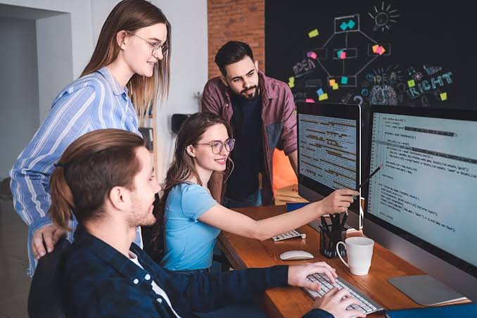 Computer Science vs Computer Engineering